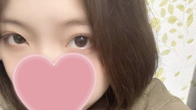 [노모] FC2-PPV-4637972 [Completely amateur first shoot] Shy and cute 18-year-old ♡ It's dangerous raw insertion, but it feels so good... Bonus included (일본AV 무수정,노모,프리미엄 AV)
